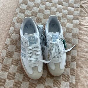 Brand new unworn adidas samba